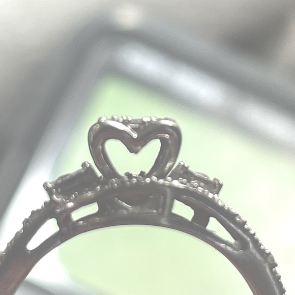 Diamond Engagement Ring - Picture 9 of 11